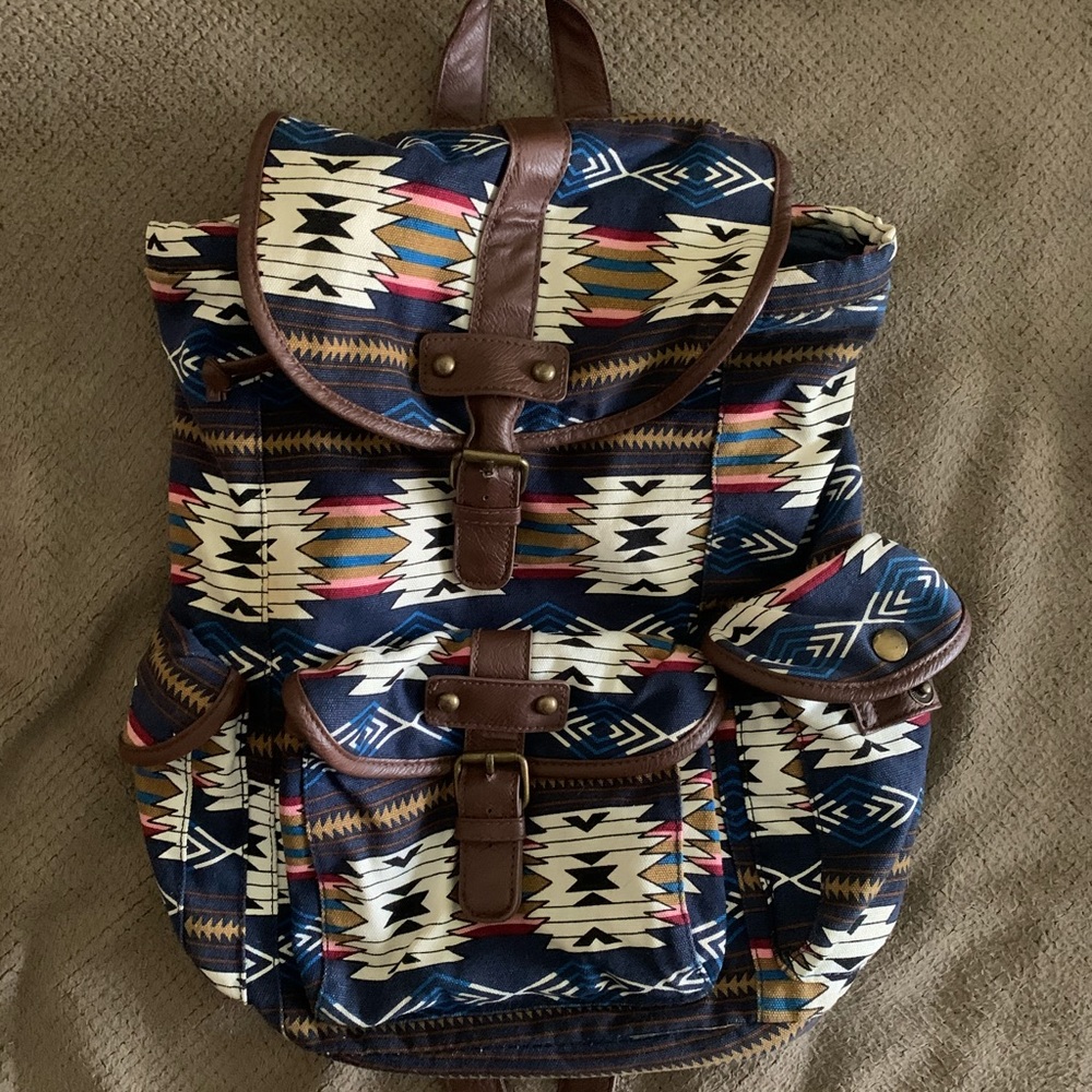 Aztec back back